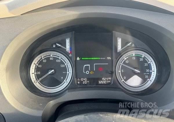 DAF LF 250 FA +(CZ) CTS Camion con gancio di sollevamento