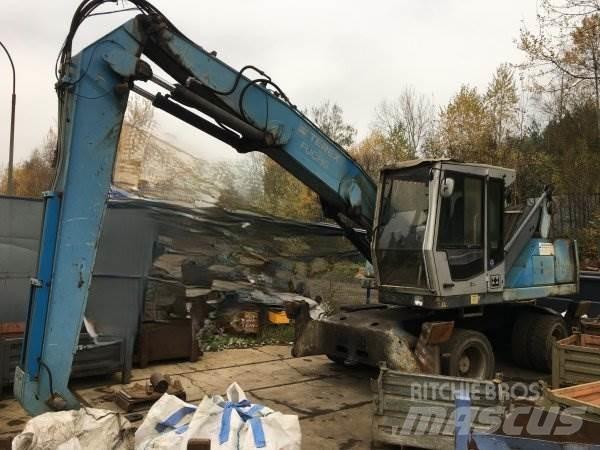 Fuchs MHL 320 Movimentazione rifiuti