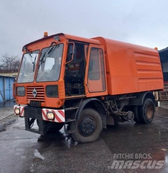 IFA W50 +KM 2301 Spazzatrici