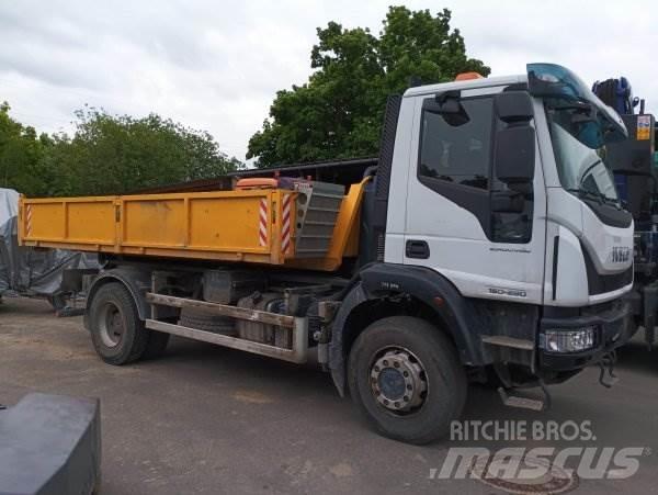 Iveco 150 EW Camion con gancio di sollevamento