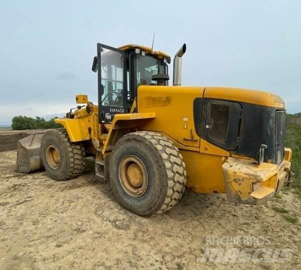 JCB 456 + Weighlog 10 Pale gommate