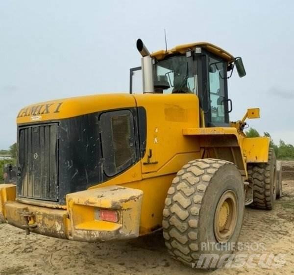 JCB 456 + Weighlog 10 Pale gommate