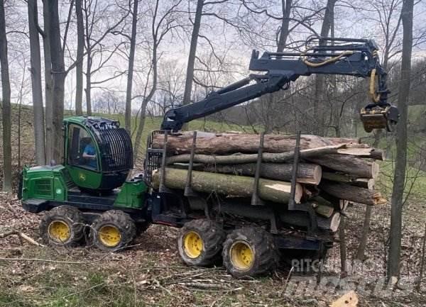 John Deere 1010 E Abbattitrici, Disboscatrici