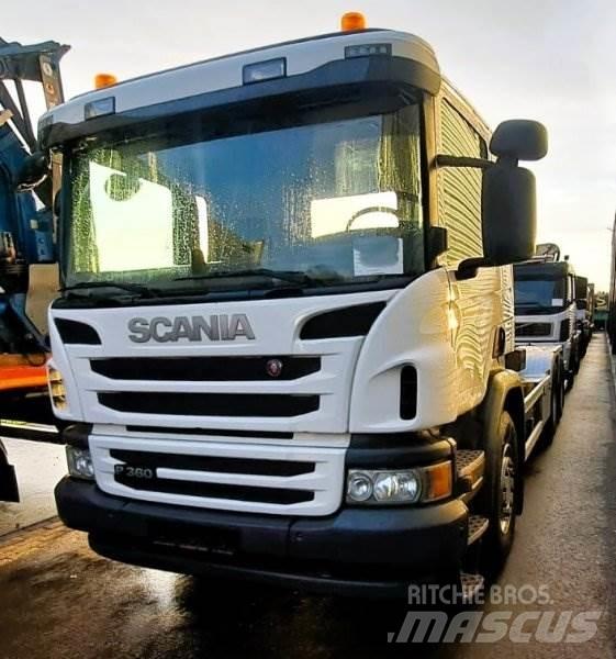 Scania P 360 Camion con gancio di sollevamento