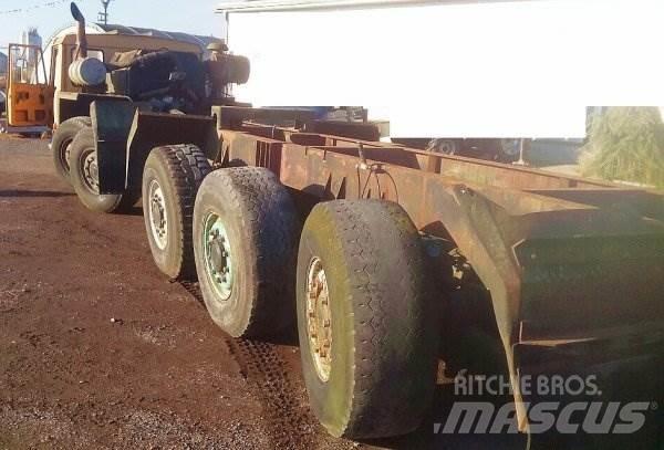 Tatra 815 Camion con sponde ribaltabili
