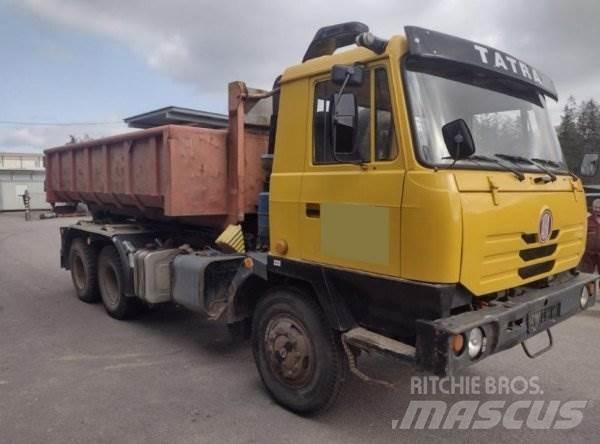 Tatra 815 Camion con gancio di sollevamento