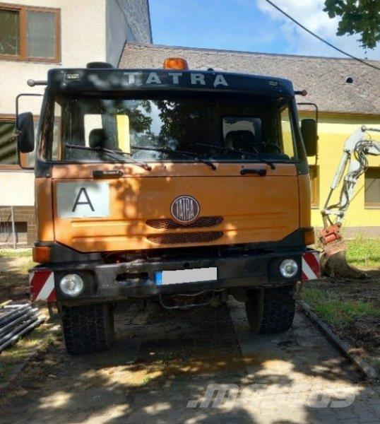 Tatra 815 Camion con gancio di sollevamento