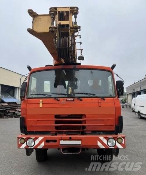 Tatra 815 AD20 T Autogru