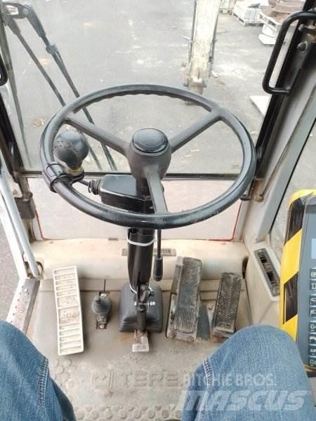 Terex TW 130 Escavatori gommati