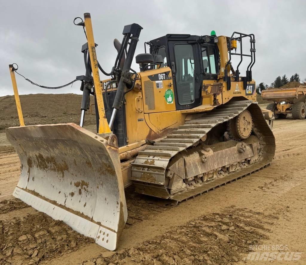 CAT D 6 T LGP Dozer cingolati