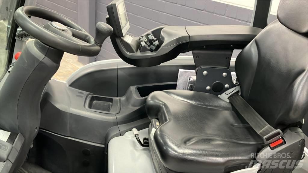 Still RX 60-25 Carrelli elevatori elettrici