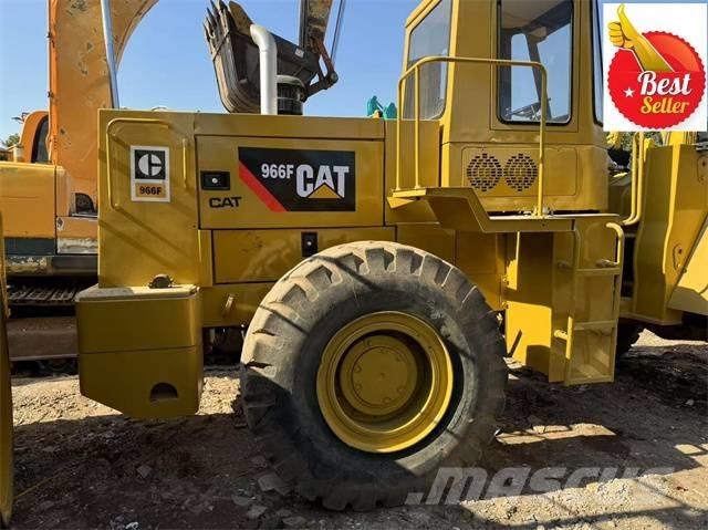 CAT 966 F Pale gommate
