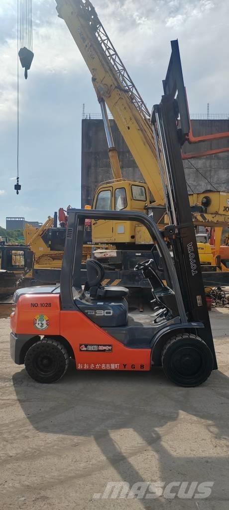 Toyota FD 30 Carrelli elevatori diesel