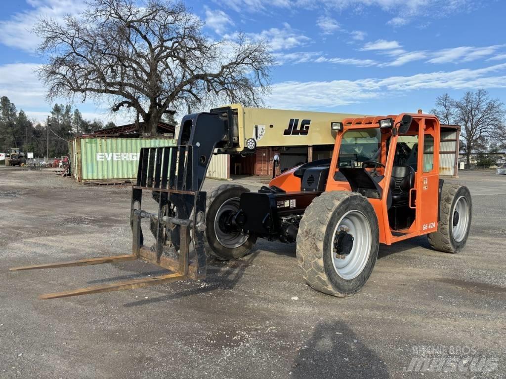 JLG G 6-42 A Sollevatori telescopici
