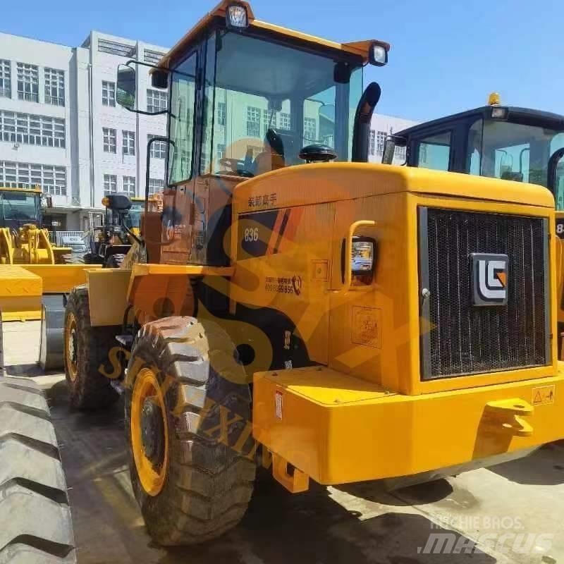LiuGong 836 Pale gommate
