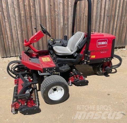 Toro 3100-D Tosaerba professionali rough, trim e surrounds