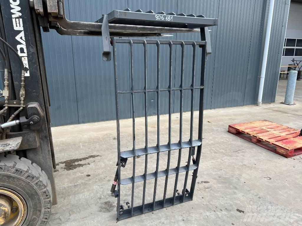 Doosan DX180 / DX225 Cabine e interni