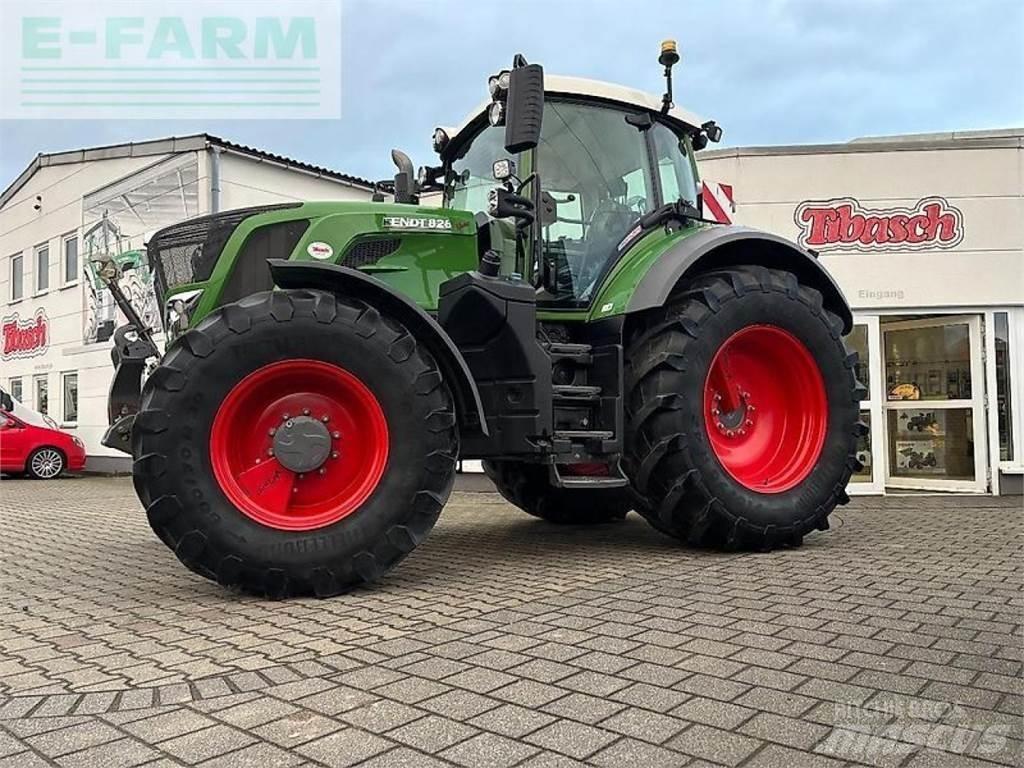 Fendt 828vario s4 Trattori