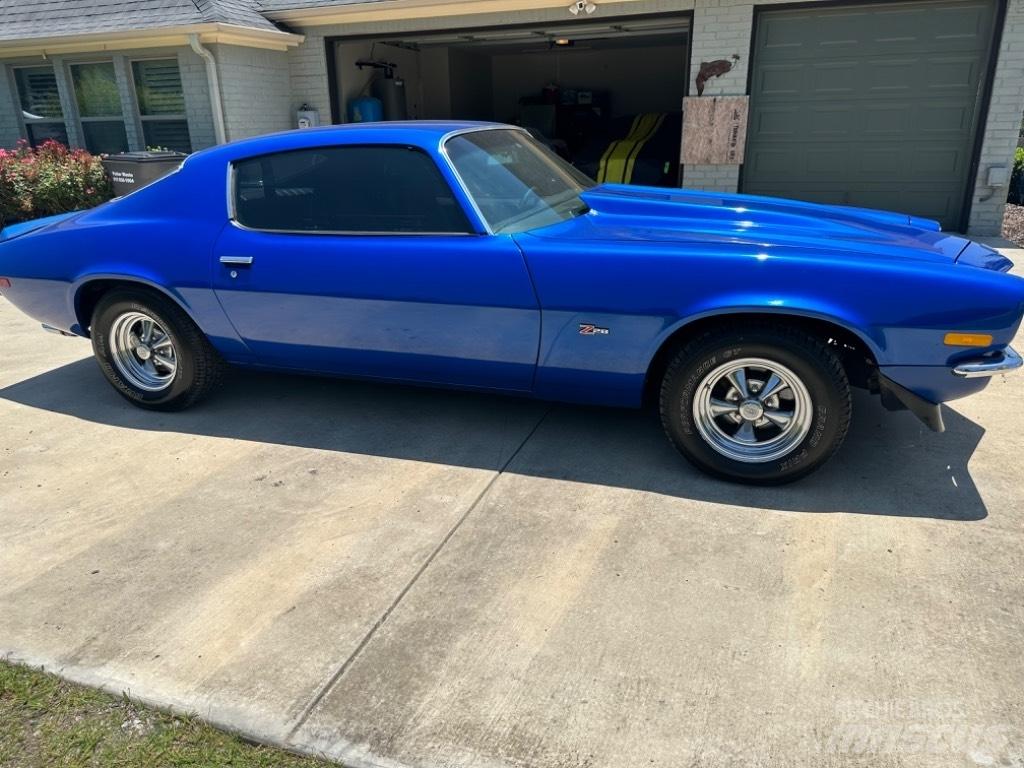 Chevrolet Camaro Auto