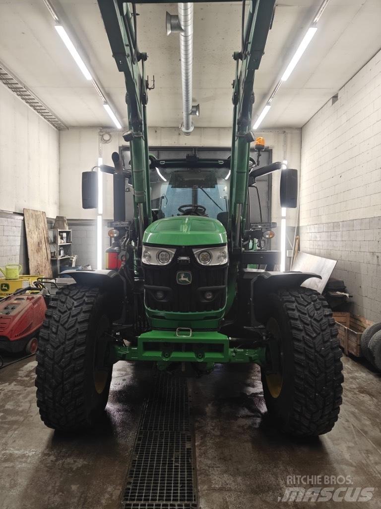John Deere 6155 R Trattori