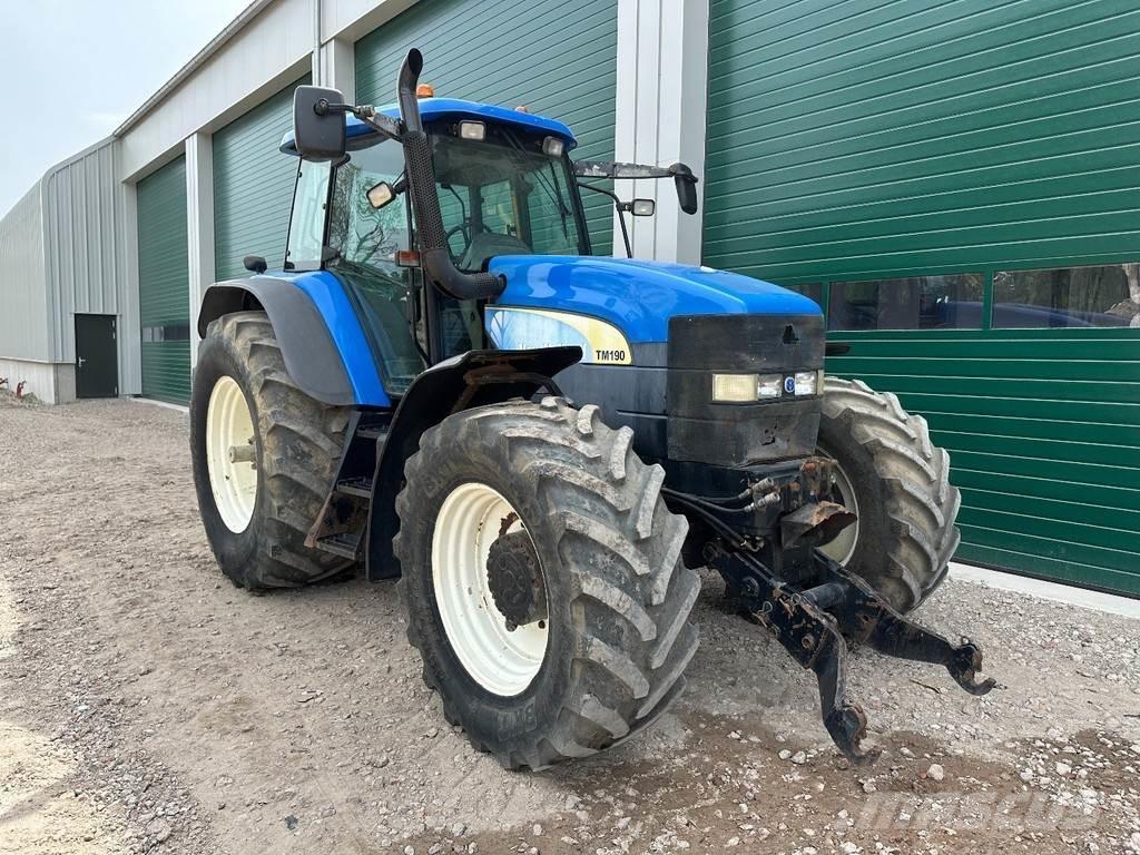 New Holland TM 190 Trattori