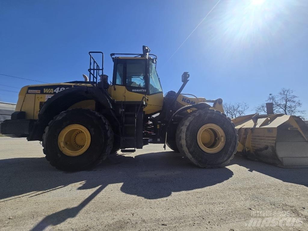 Komatsu WA 480 Pale gommate