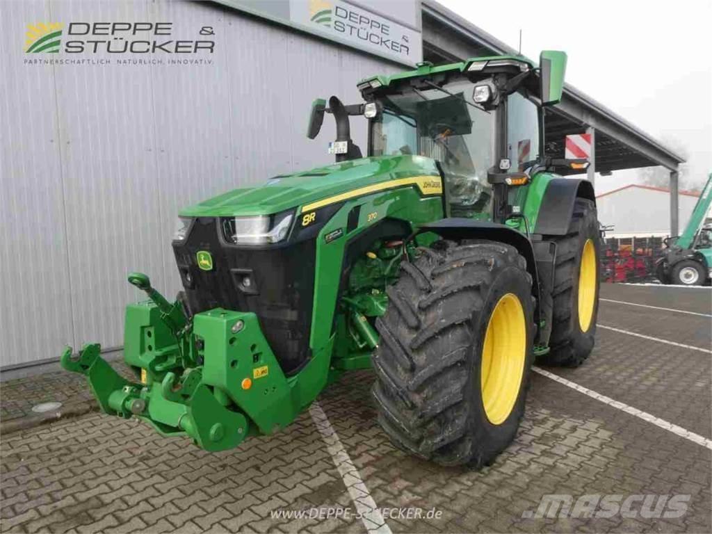John Deere 8R 370 Trattori