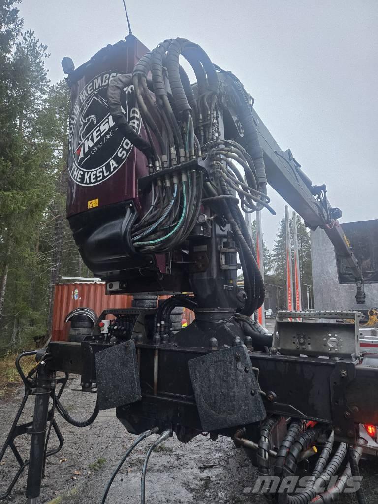 Kesla 2112T Gru per legname