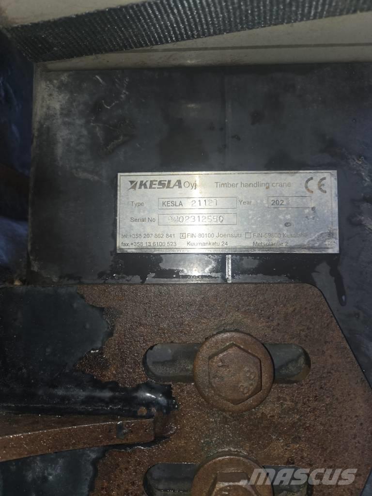 Kesla 2112T Gru per legname