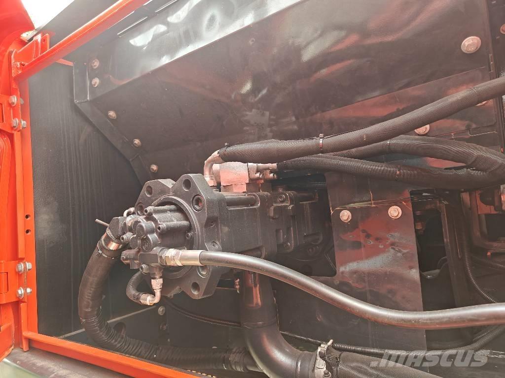 Doosan DX 225 LC-9C Escavatori cingolati