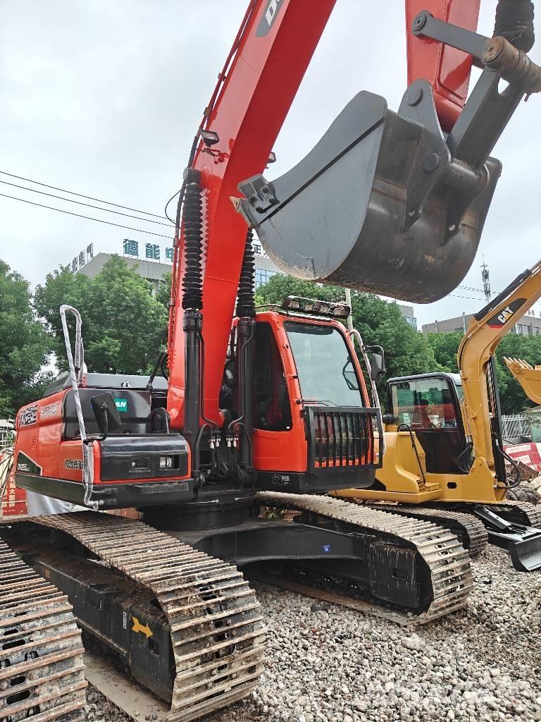 Doosan DX 225 LC-9C Escavatori cingolati