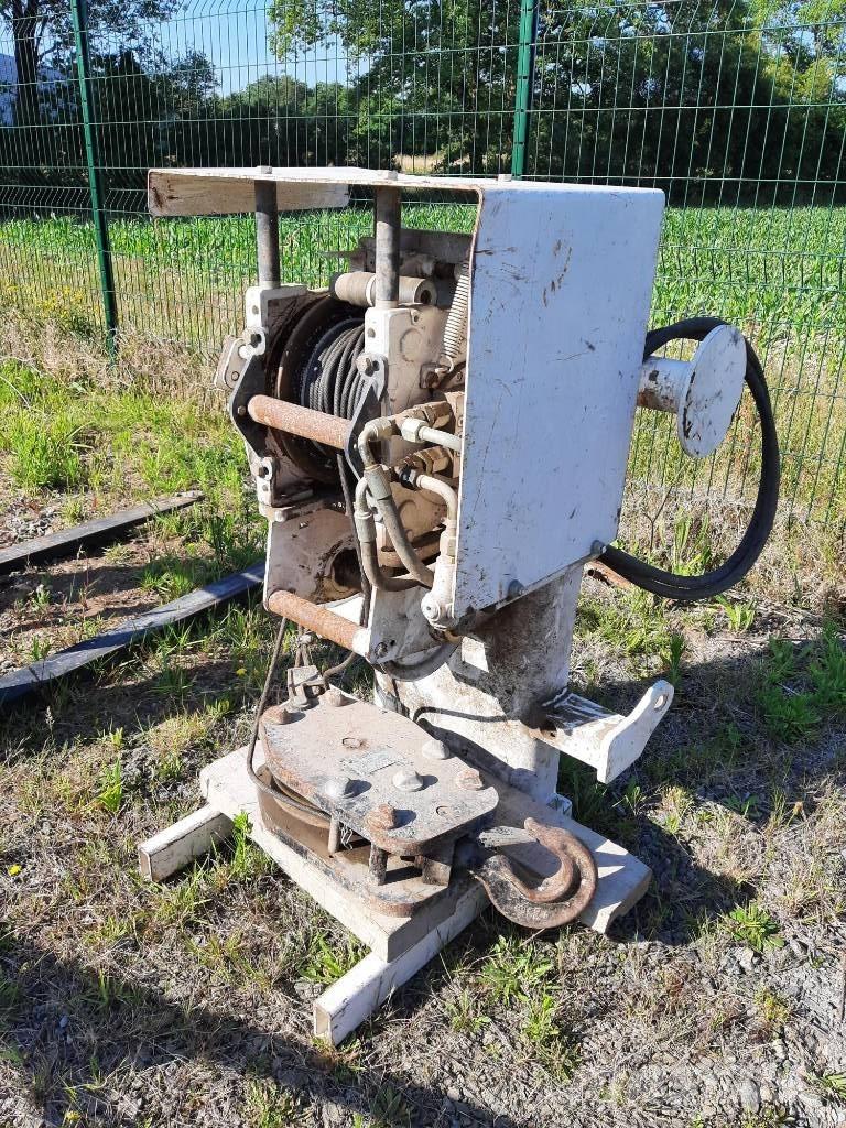 Bobcat Treuil / Winch Sollevatori telescopici