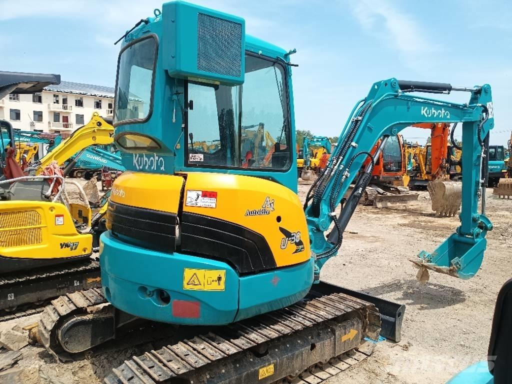 Kubota U 30 Miniescavatori