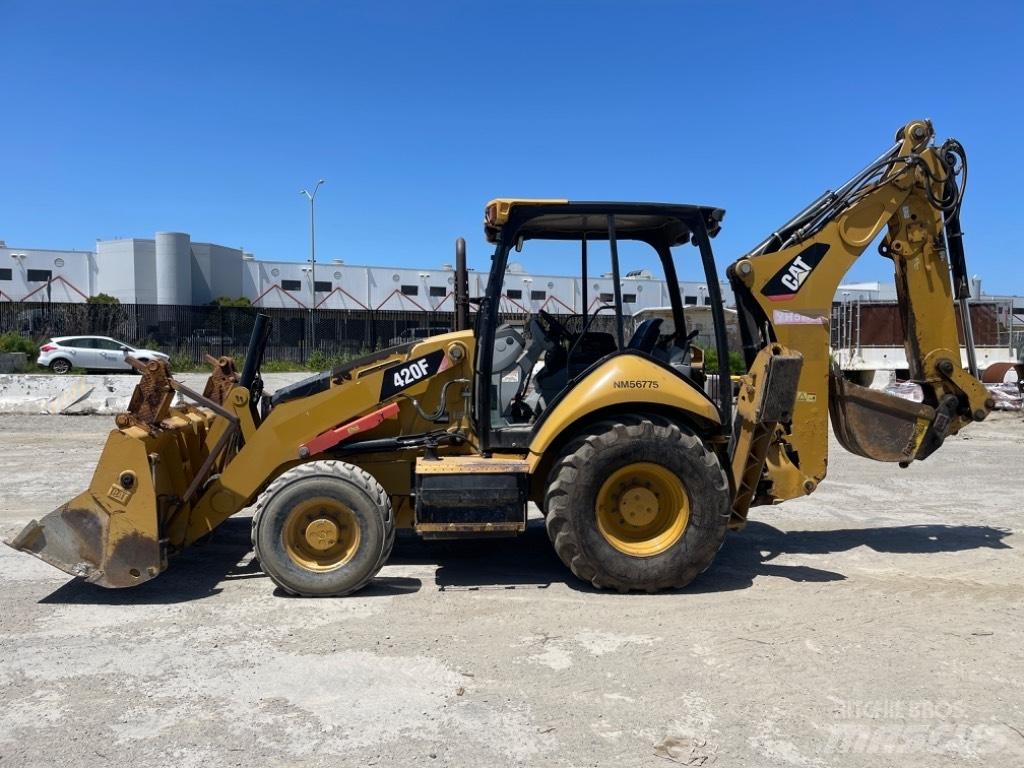 CAT 420 F Terne