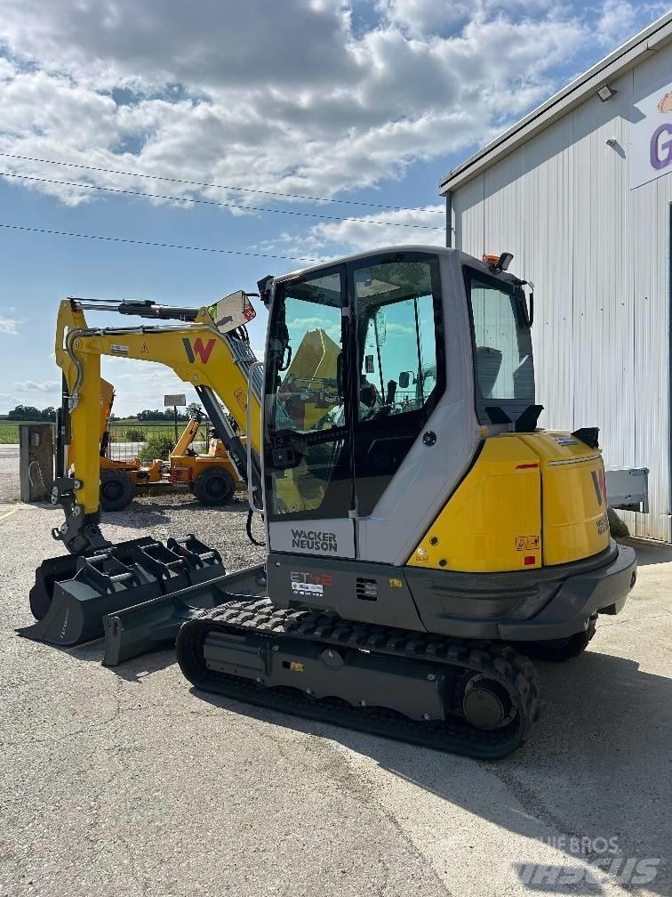 Neuson ET42 Miniescavatori