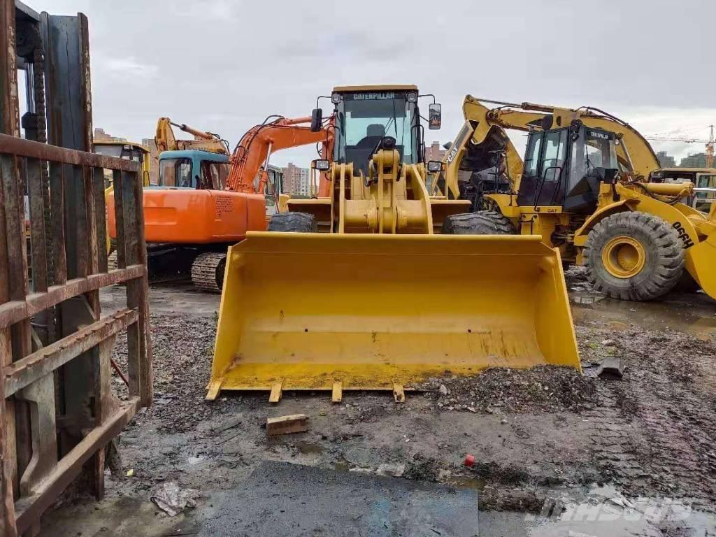 CAT 966 H Pale gommate