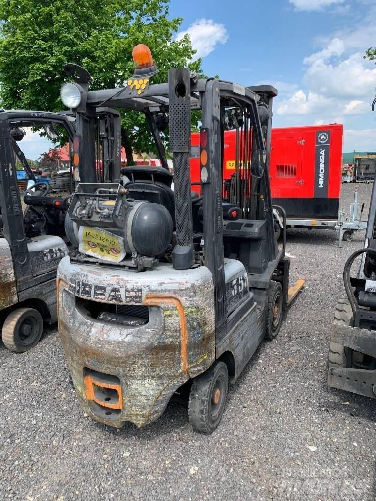 Nissan P1D1A18LQ Carrelli elevatori GPL