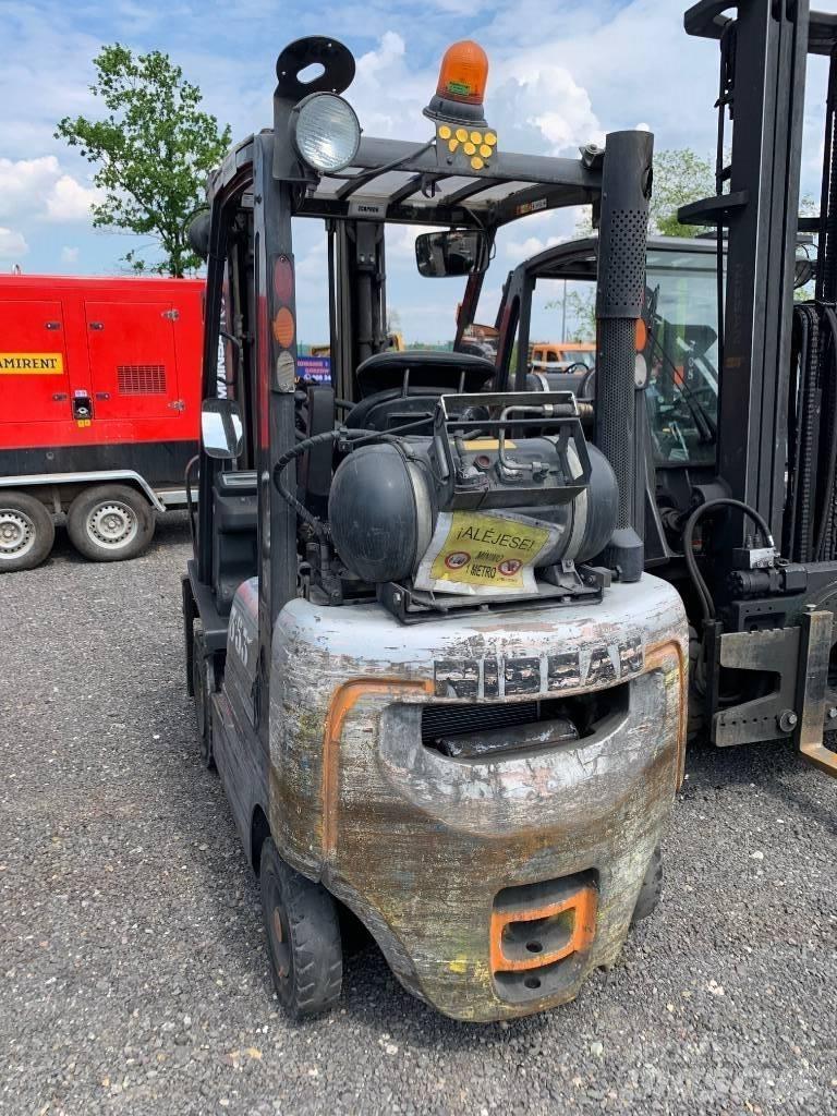 Nissan P1D1A18LQ Carrelli elevatori GPL