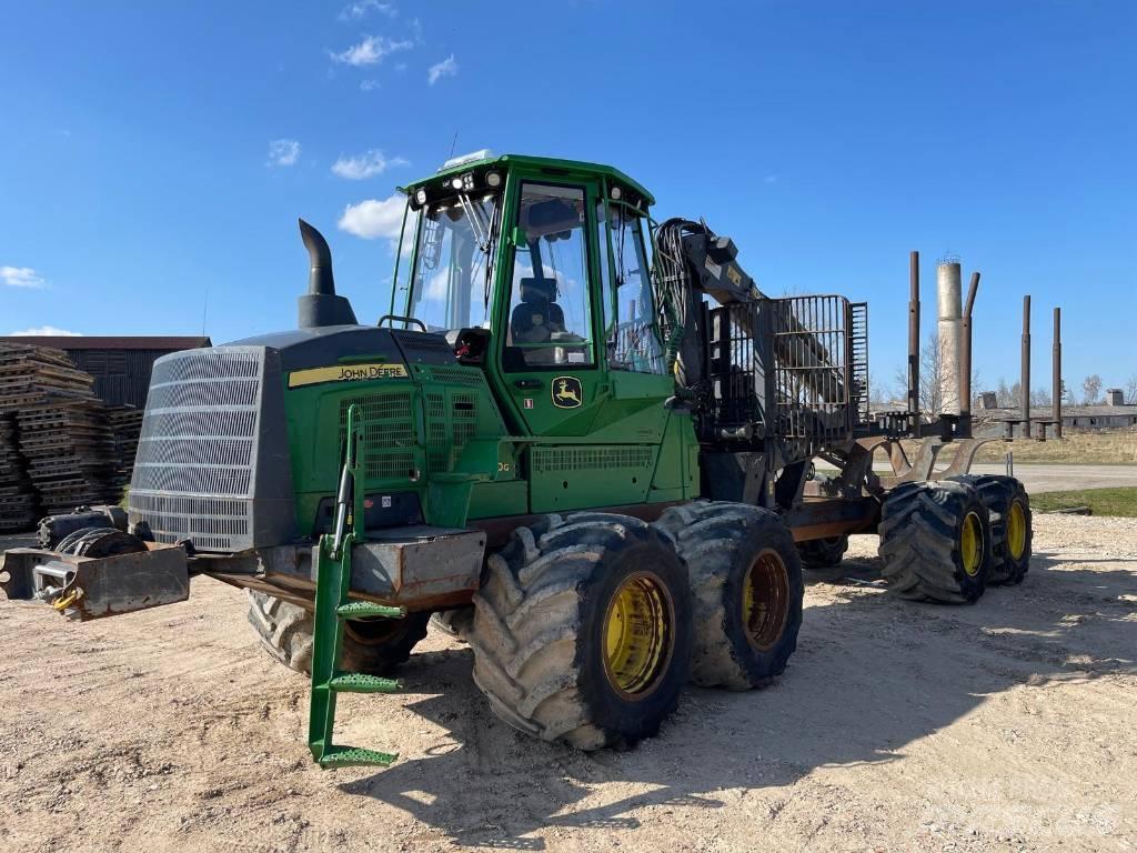 John Deere 1510G Forwarder