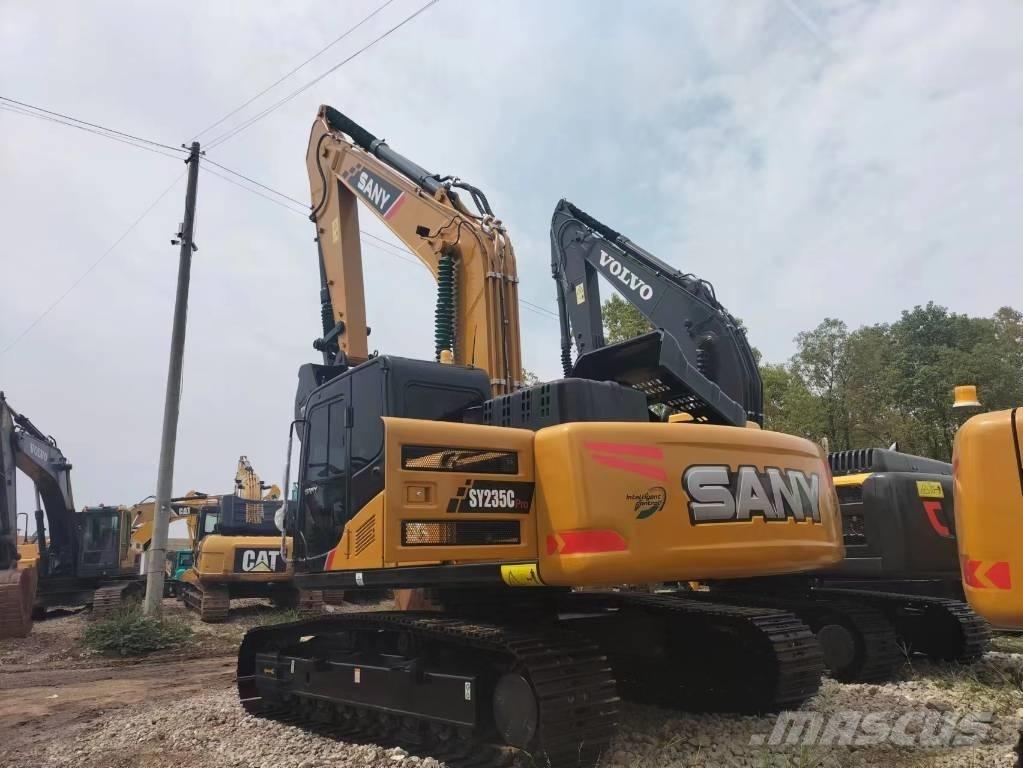 Sany SY 235 Escavatori cingolati