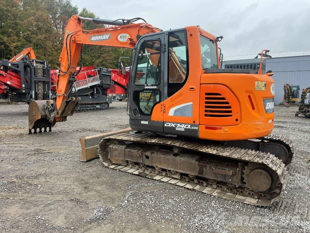Doosan DX 140 LCR Escavatori cingolati