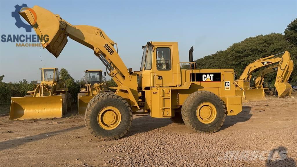 CAT 950E Pale gommate