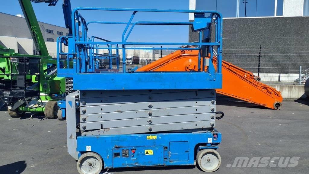 GENIE GS4047 Piattaforme a pantografo