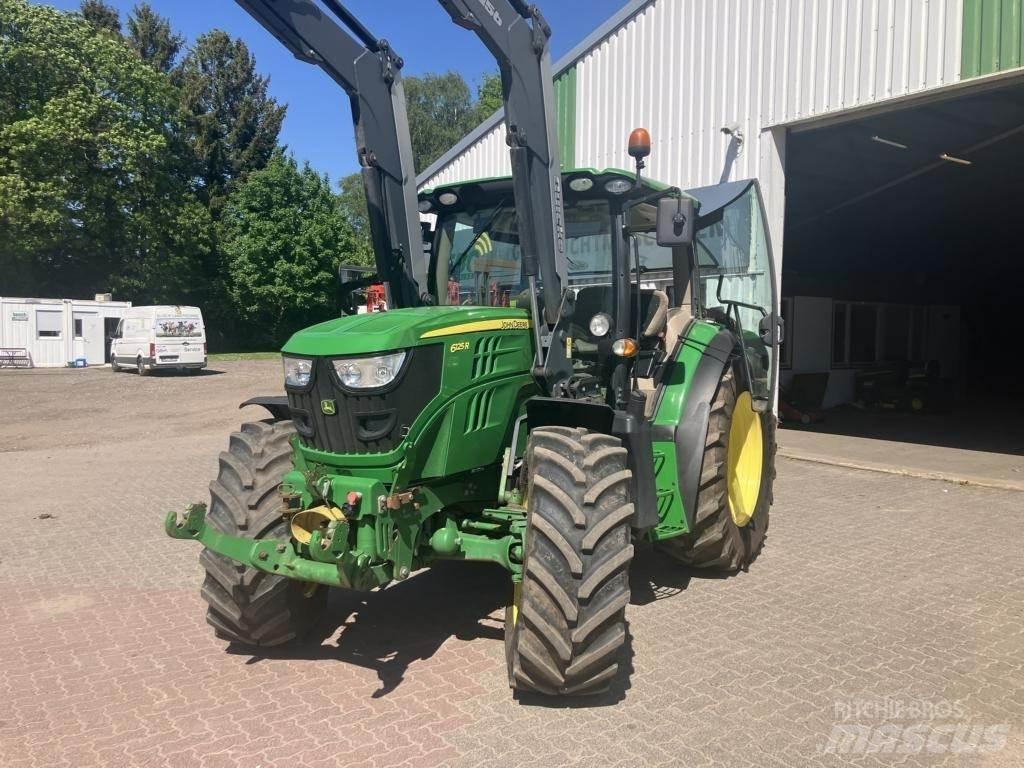 John Deere 6125R Trattori