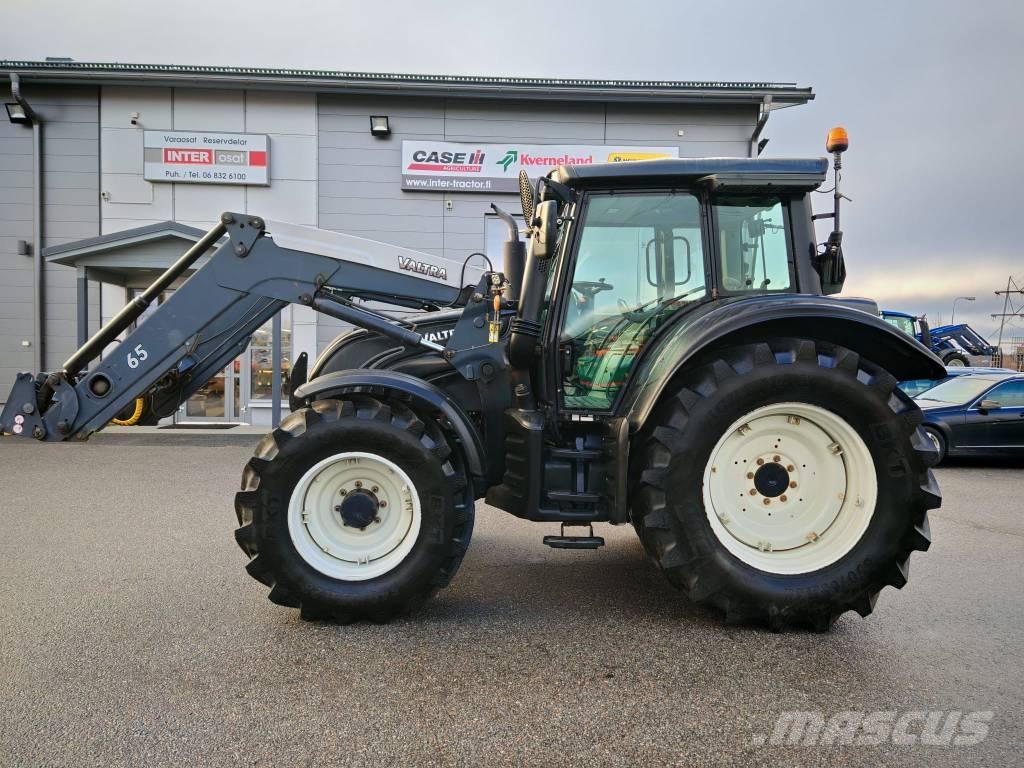 Valtra N 142 Versu Trattori