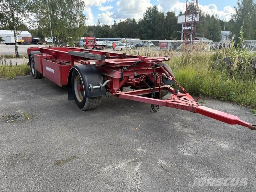 Krone konttikärry Rimorchi portacontainer