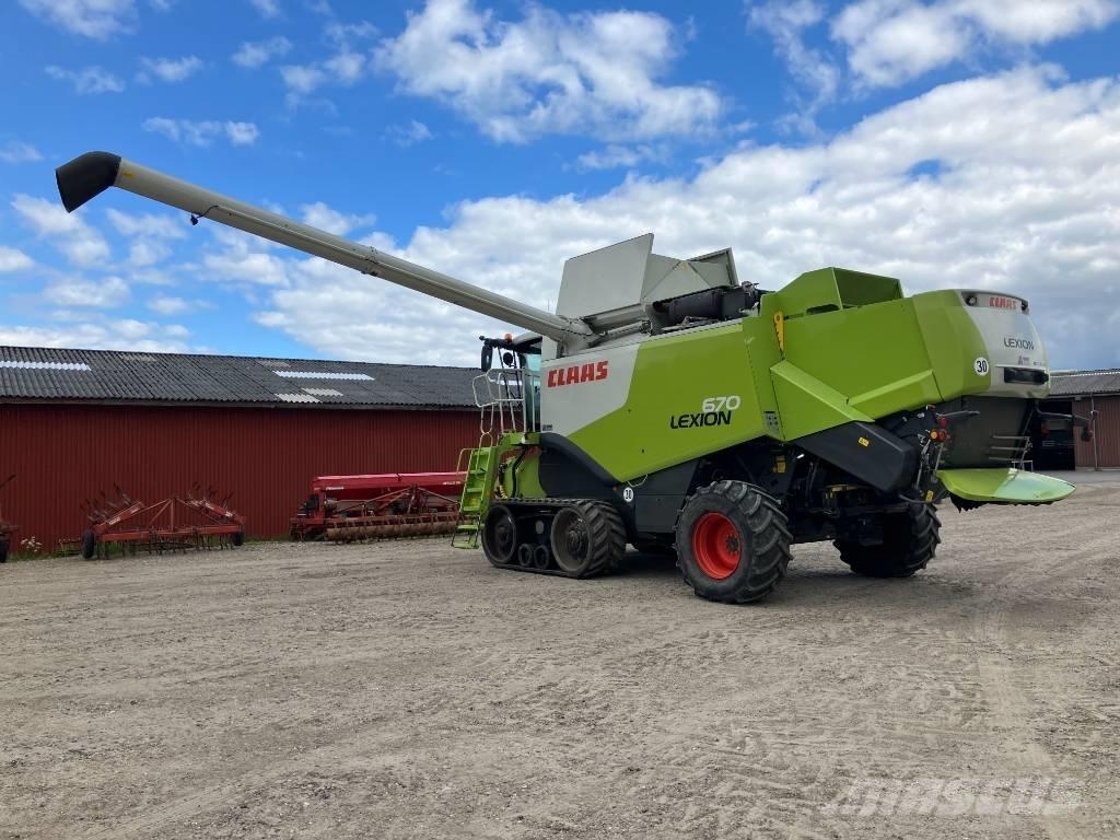 CLAAS LEXION 670 TT Mietitrebbiatrici