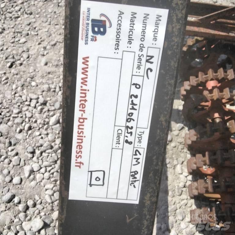 NC PORTÉ Altre macchine e accessori per l'aratura