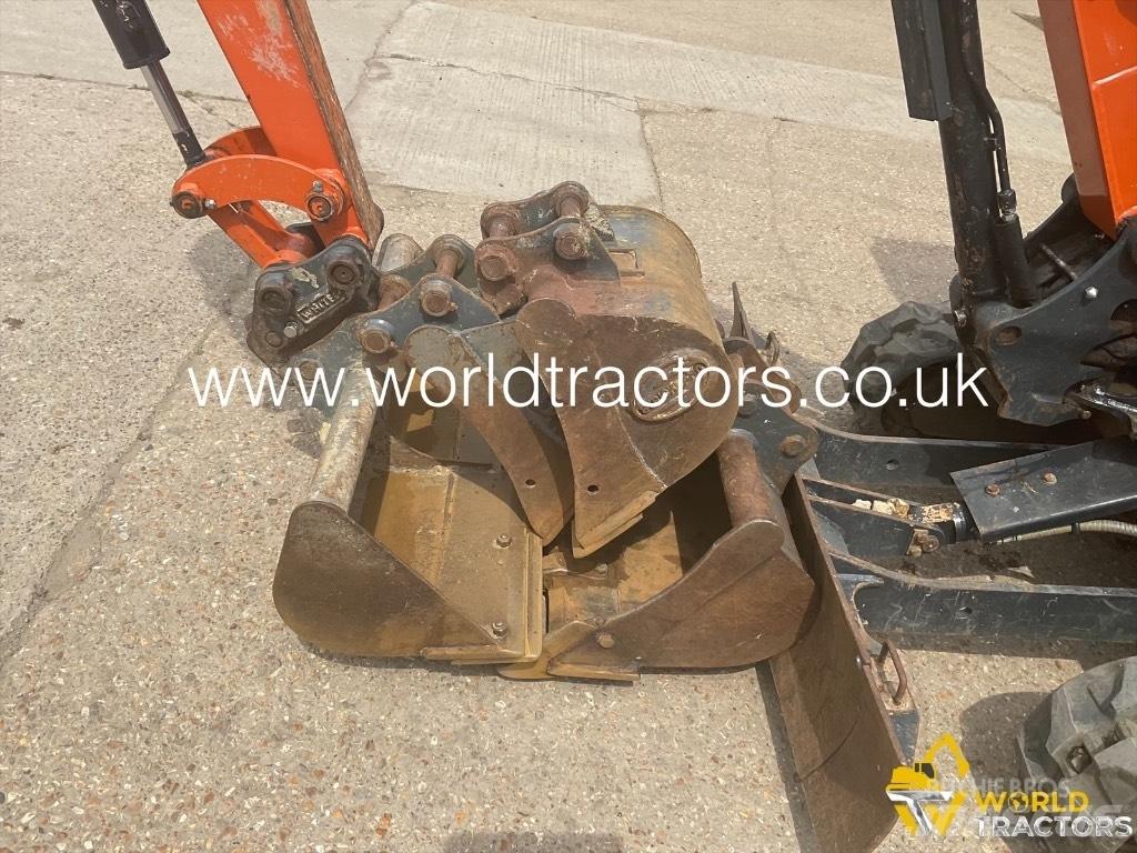 Hitachi Zaxis 19 U Miniescavatori