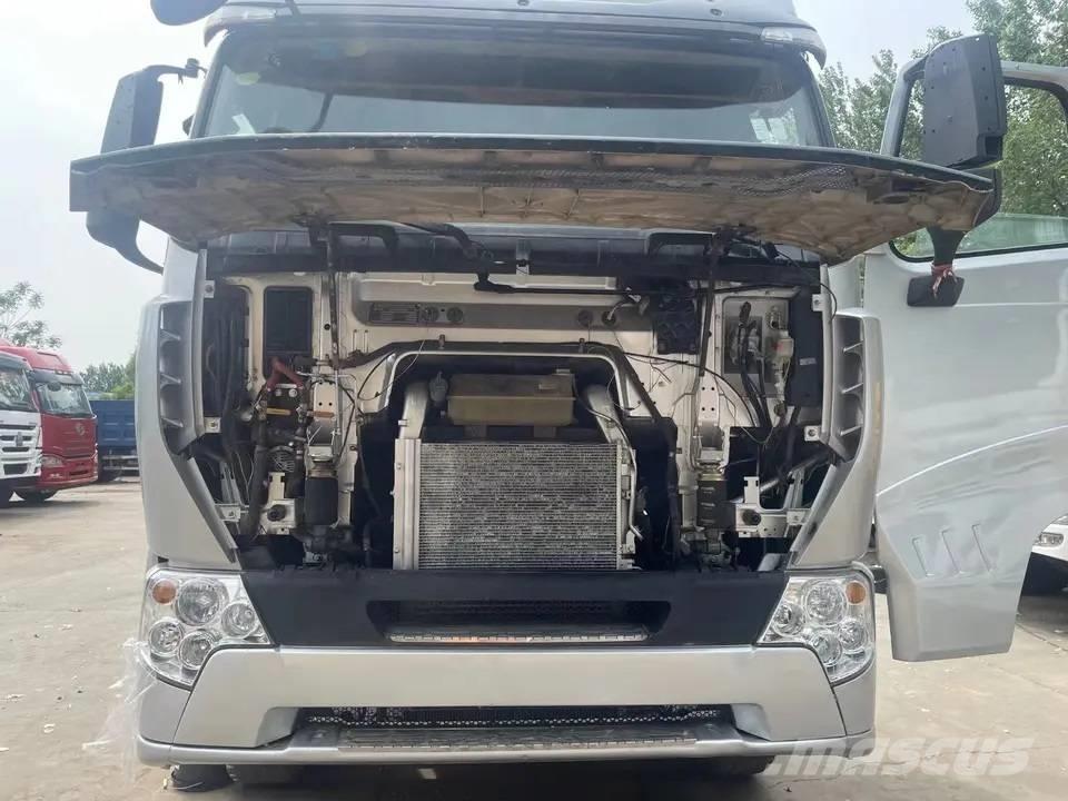 Howo A7 6x4 Motrici e Trattori Stradali